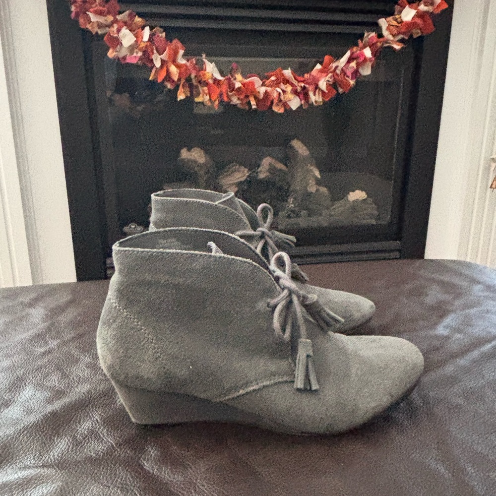 Crown Vintage Gray Suede Ankle Booties